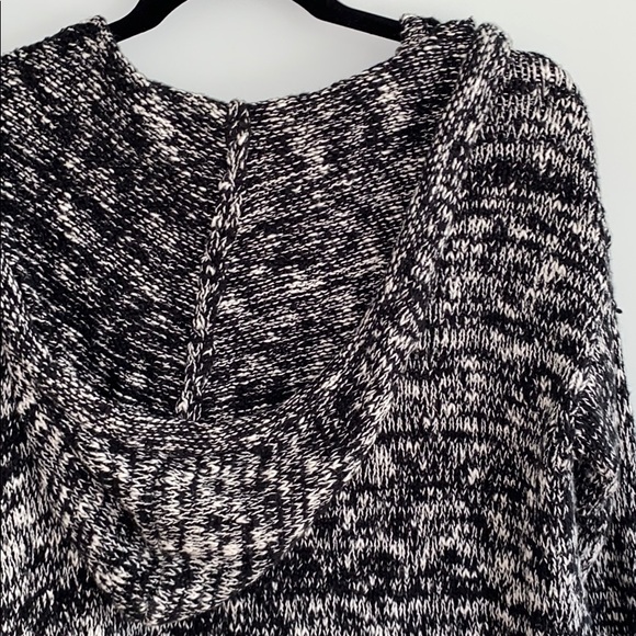 Volcom beach knit sweater with hood - Picture 6 of 7